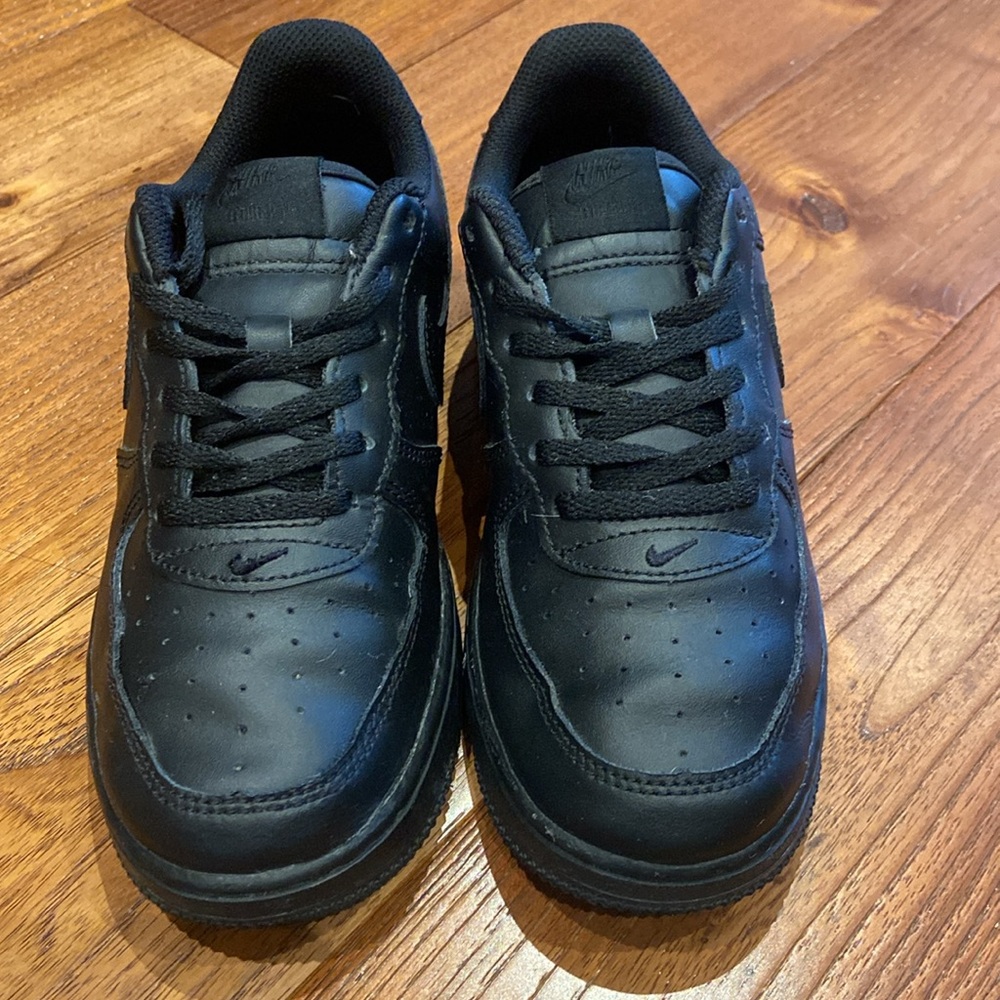 Kids Black Nike Sneakers